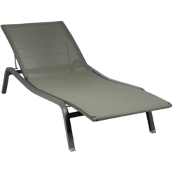 BAIN DE SOLEIL