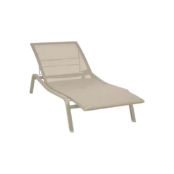 BAIN DE SOLEIL