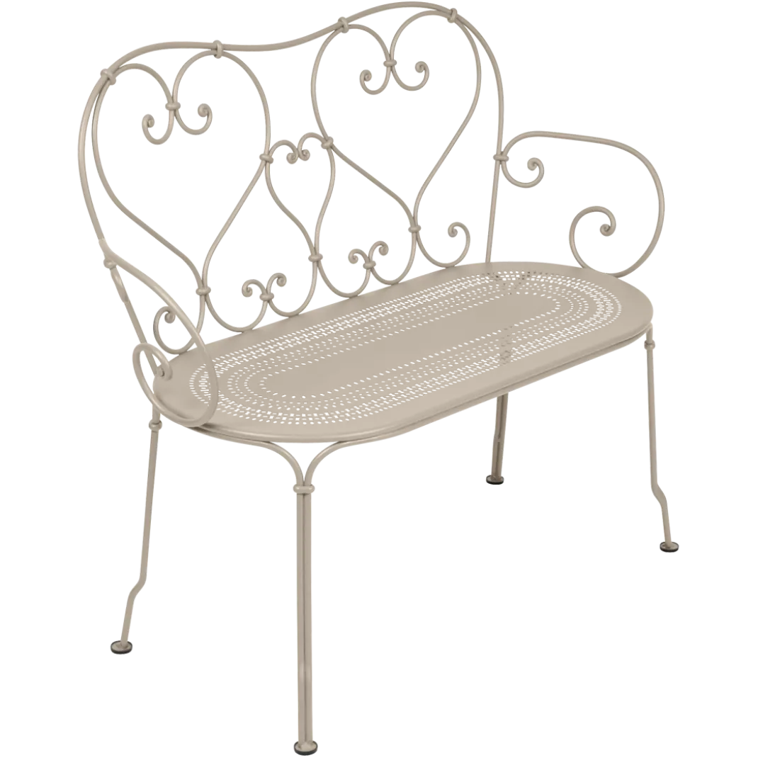 BANQUETTE
