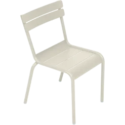 CHAISE