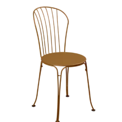 CHAISE