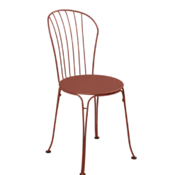 CHAISE