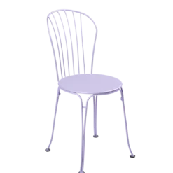 CHAISE