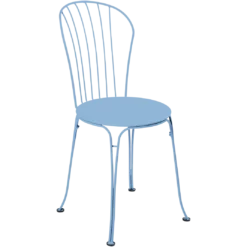 CHAISE