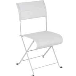 CHAISE