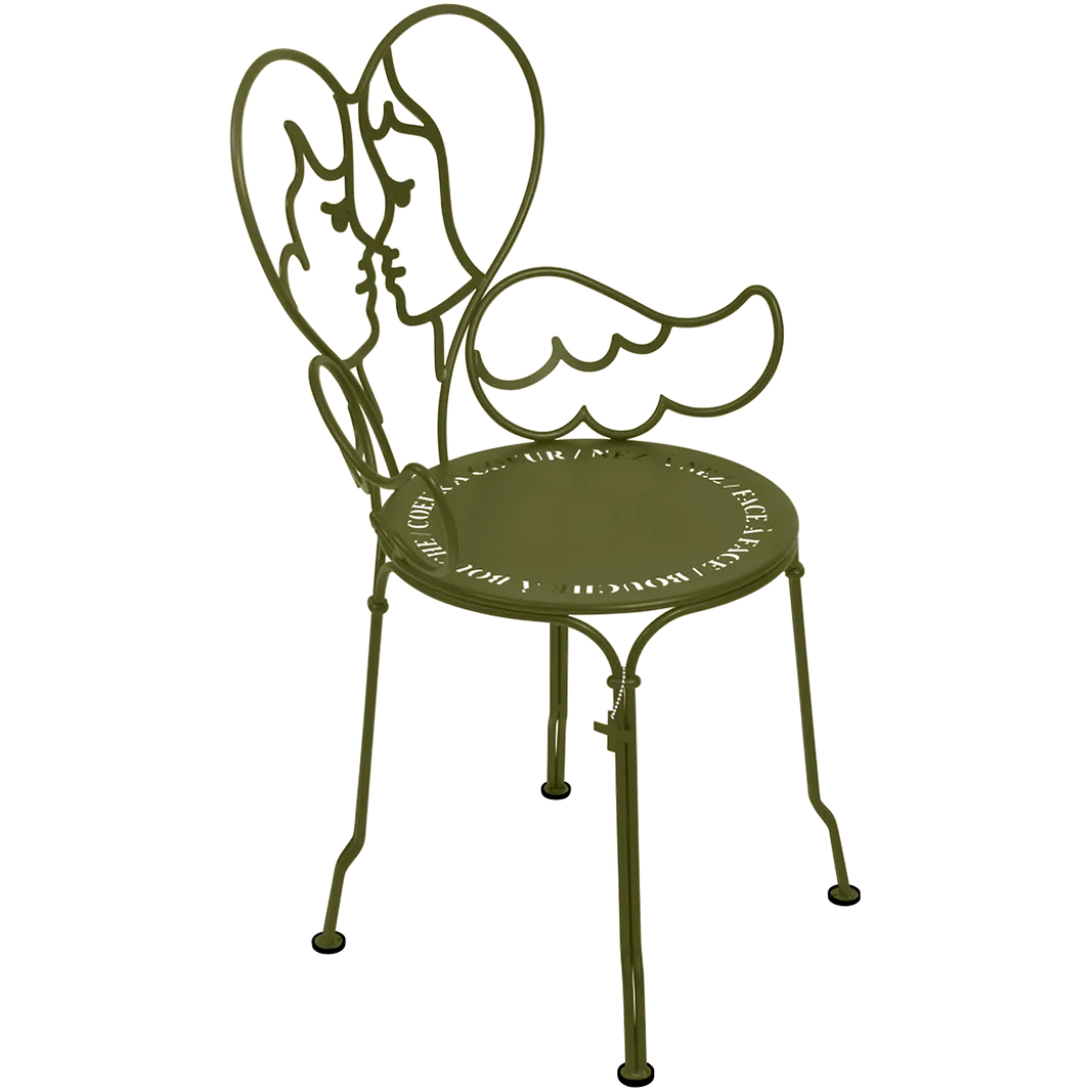 CHAISE
