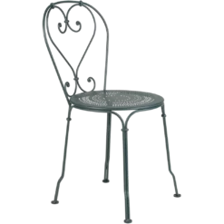 CHAISE