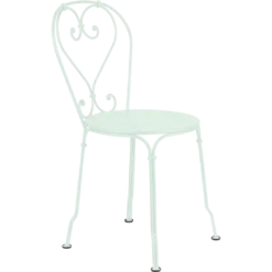 CHAISE