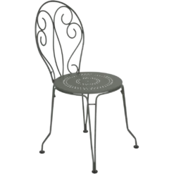 CHAISE