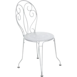 CHAISE