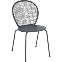 CHAISE