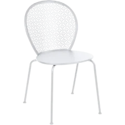 CHAISE