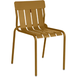 CHAISE