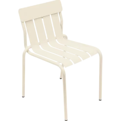CHAISE