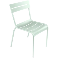 CHAISE