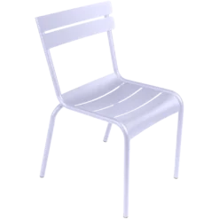 CHAISE