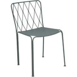 CHAISE