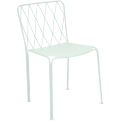 CHAISE