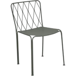 CHAISE