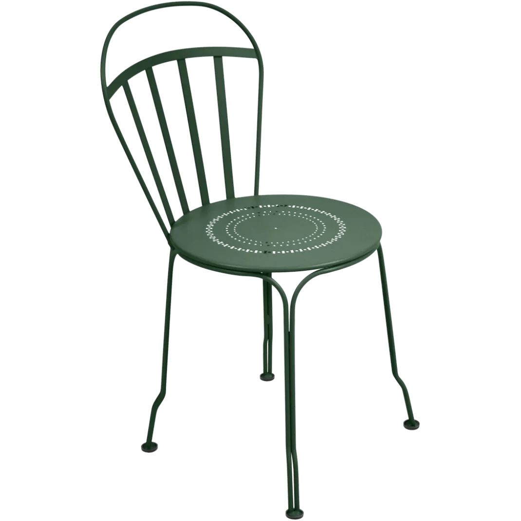 CHAISE