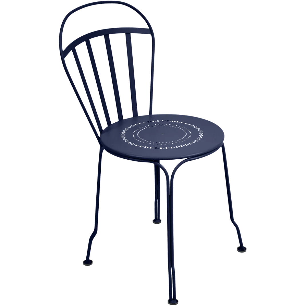 CHAISE