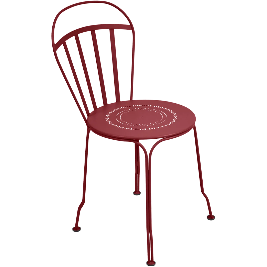 CHAISE