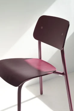 CHAISE BOIS TEINTÉ