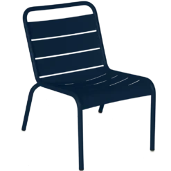CHAISE LOUNGE