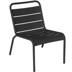 CHAISE LOUNGE
