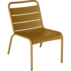 CHAISE LOUNGE