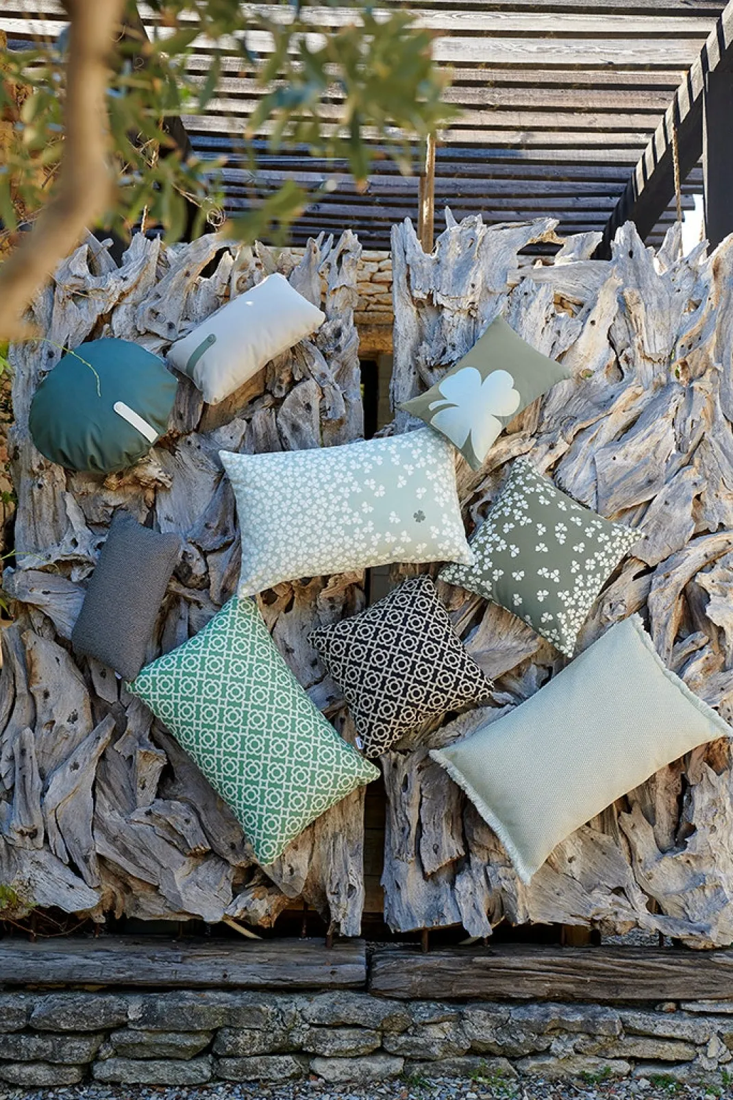 COUSSIN 68 X 44 CM
