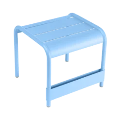 TABLE BASSE / REPOSE-PIEDS 42 X 44 CM