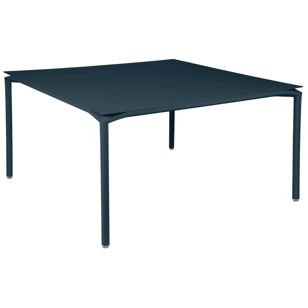 TABLE 140 X 140 CM