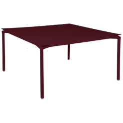 TABLE 140 X 140 CM