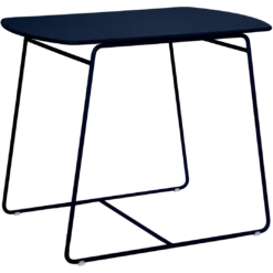 TABLE 90 X 60 CM