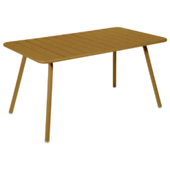TABLE 143 X 80 CM