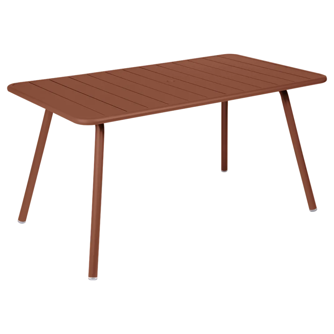 TABLE 143 X 80 CM