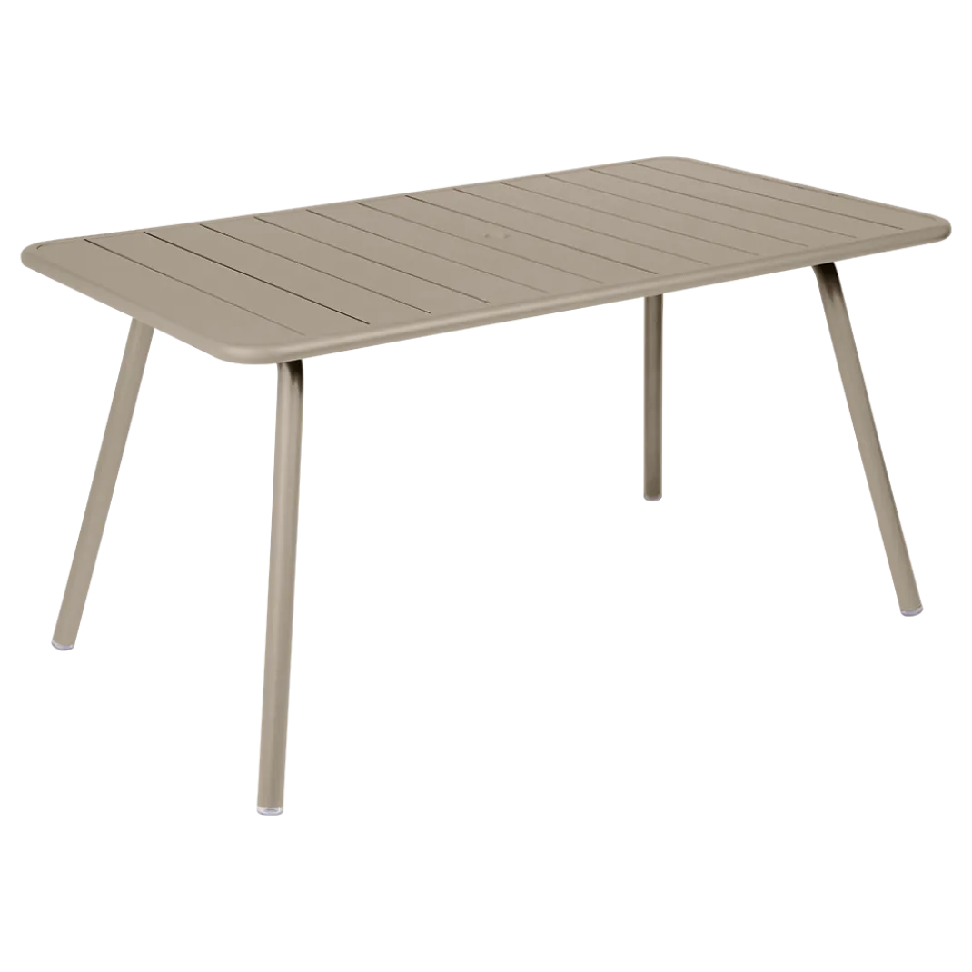 TABLE 143 X 80 CM
