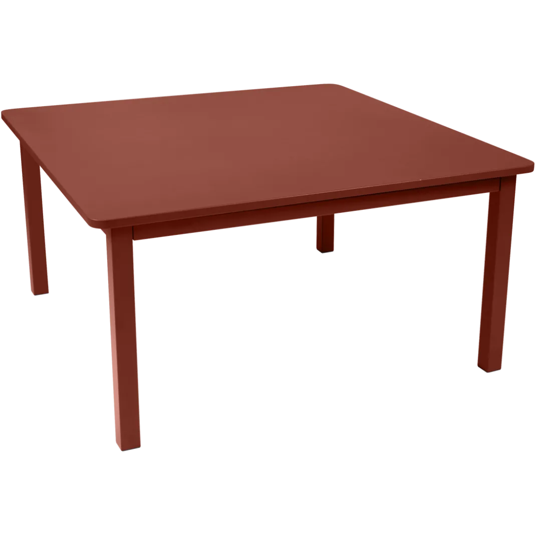 TABLE 143 X 143 CM