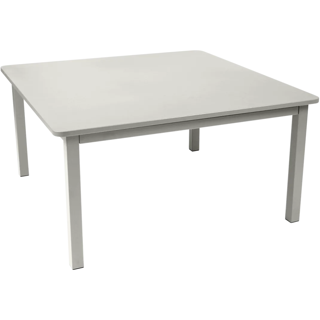 TABLE 143 X 143 CM