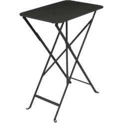 TABLE 57 X 37 CM