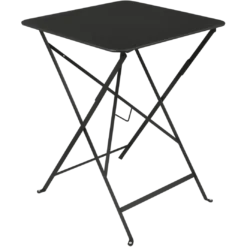 TABLE 57 X 57 CM