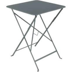 TABLE 57 X 57 CM