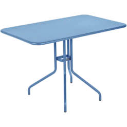 TABLE 110 X 70 CM