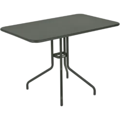 TABLE 110 X 70 CM