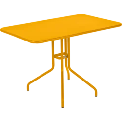 TABLE 110 X 70 CM